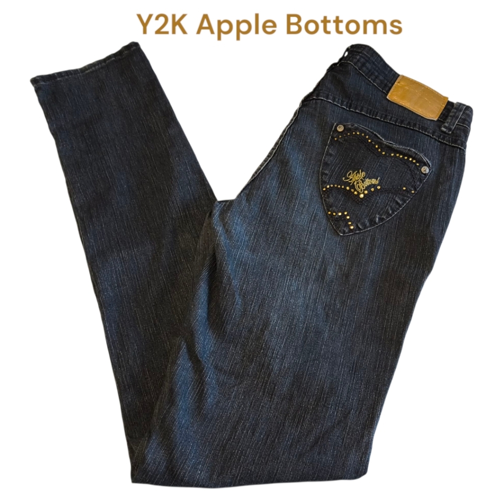 Y2K Apple Bottoms Women's Denim Jeans with Embellished Pockets - Size 10
